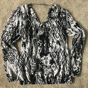 🔴Drape Back Abstract Print Top